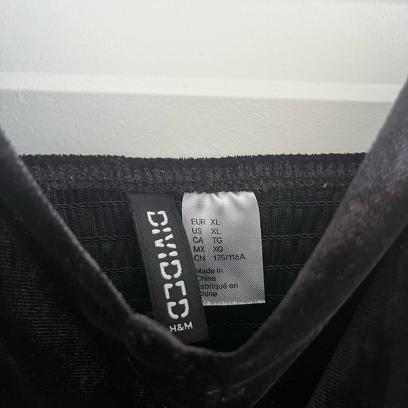 H&M velour dress - Picture 4 of 4